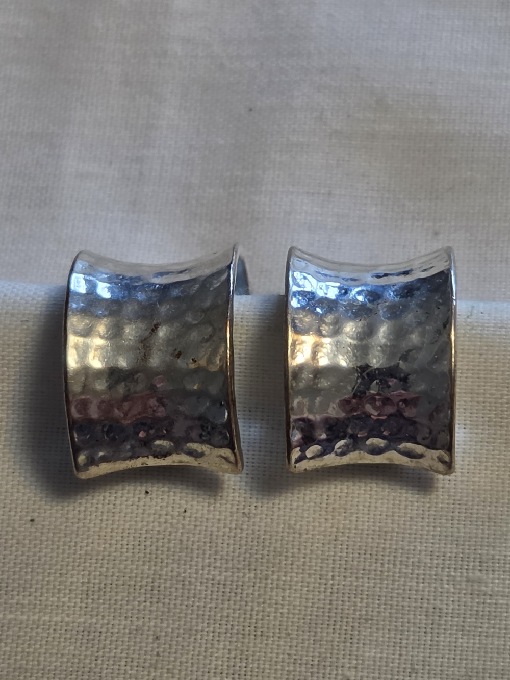 Vtg Monet Silver-Tone Hammered Conclave Clip-On Earrings